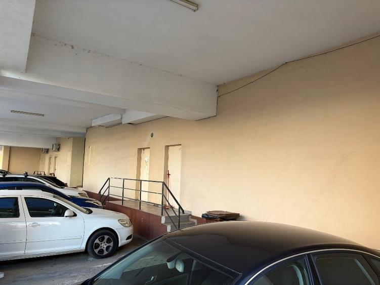 Spațiu comercial, de 74 mp, în Băneasa
