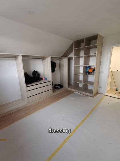 Casă cu 4 camere în Dumbrăveni