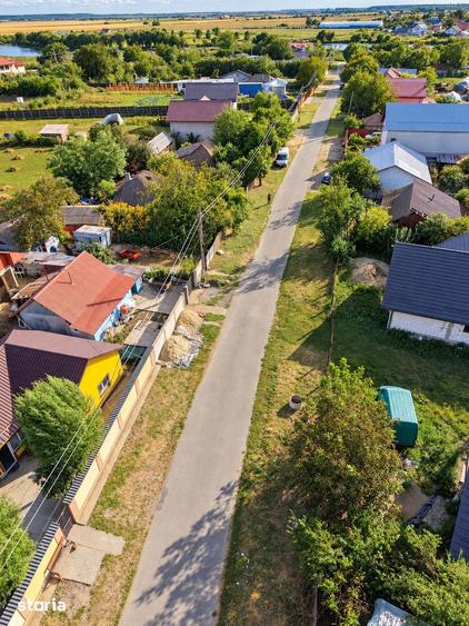 Teren de 1100 mp, în Dascălu