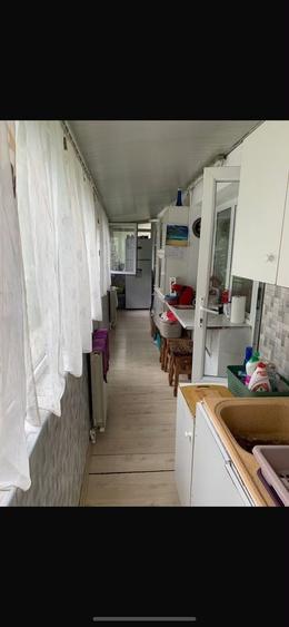 Apartament cu 2 camere semidecomandat în City Park Mall