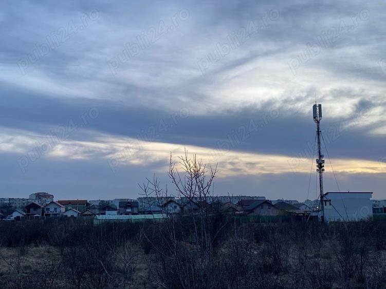 Teren de 2200 mp, în Central