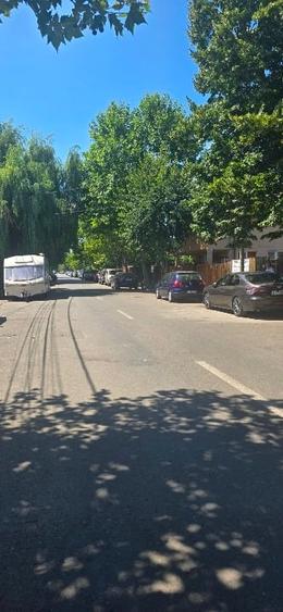Teren Construcții intravilan de 900 mp, în Berceni