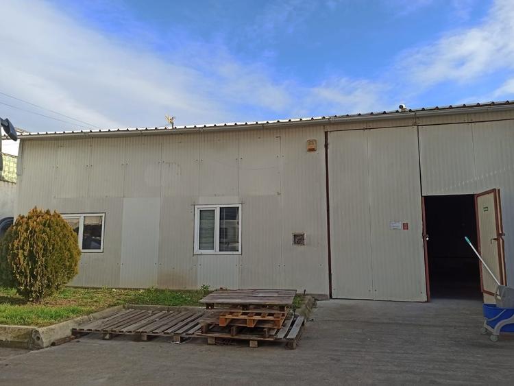 Spațiu industrial, de 732 mp, în Exterior Sud