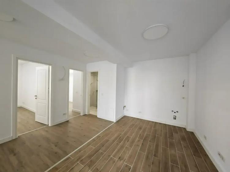 Apartament cu 3 camere decomandat în Armeneasca