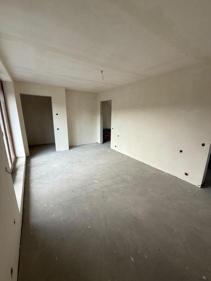 Casă cu 3 camere în Borhanci