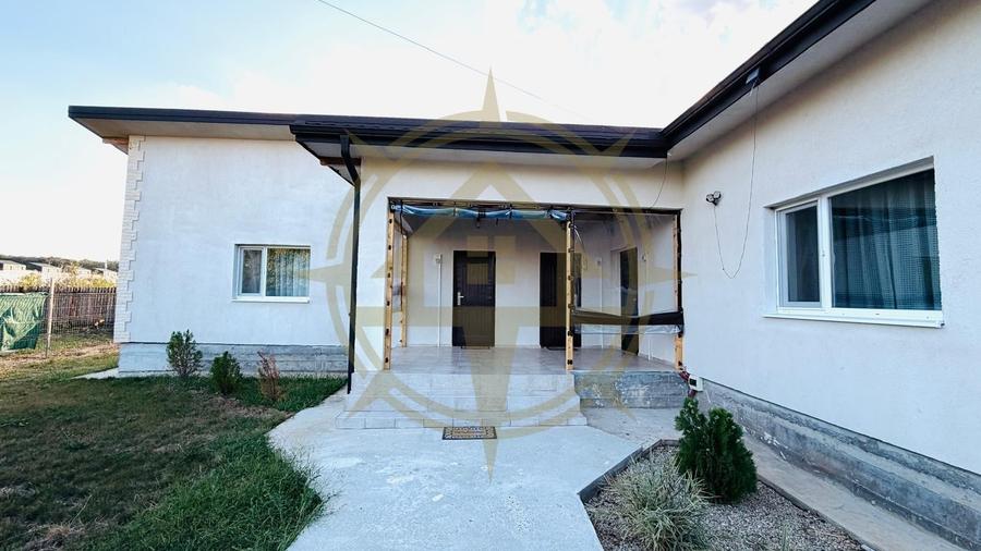 Casă cu 1 camere cu Canalizare în Corbeanca