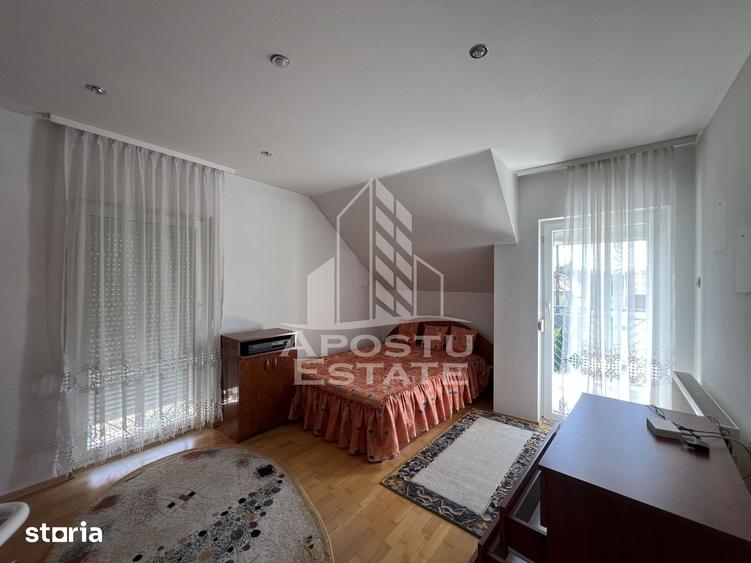 Casă cu 4 camere cu Teren 650 Mp în Steaua