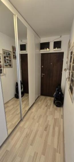 Apartament cu 2 camere semidecomandat în Titan
