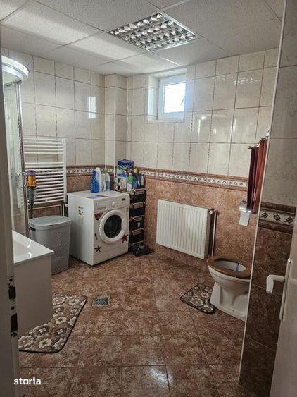 Casă cu 4 camere cu Teren 340 Mp în Blejoi