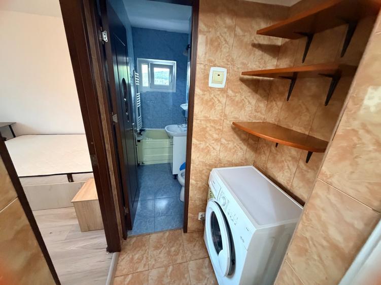 Apartament cu 3 camere în Alexandru cel Bun