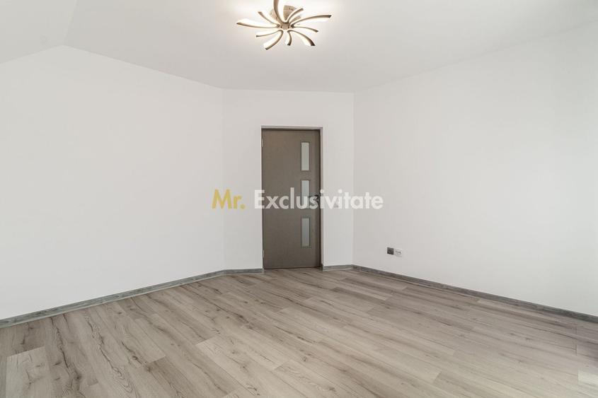 Casă individuală cu 5 camere cu Canalizare în Dobreni