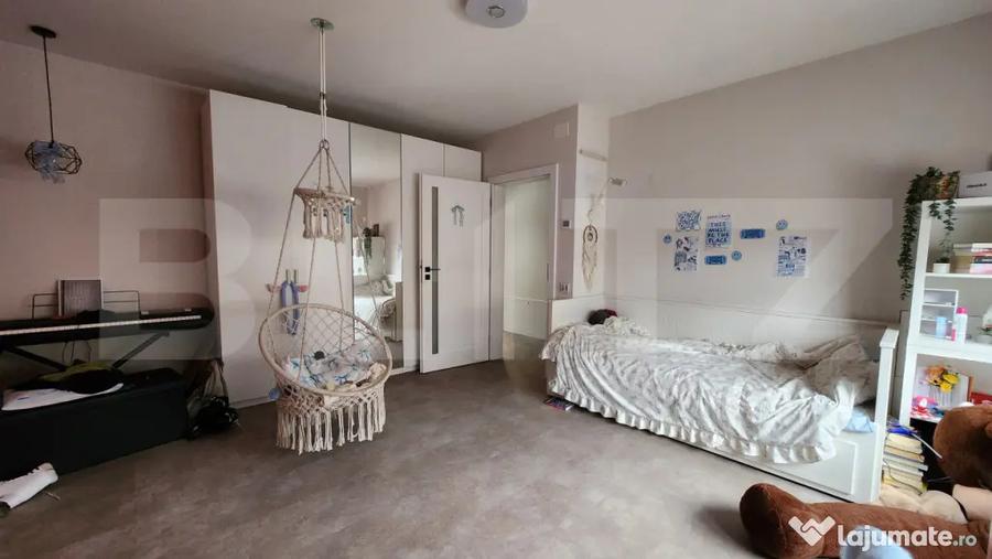 Casă cu 6 camere cu Teren 960 Mp în Central