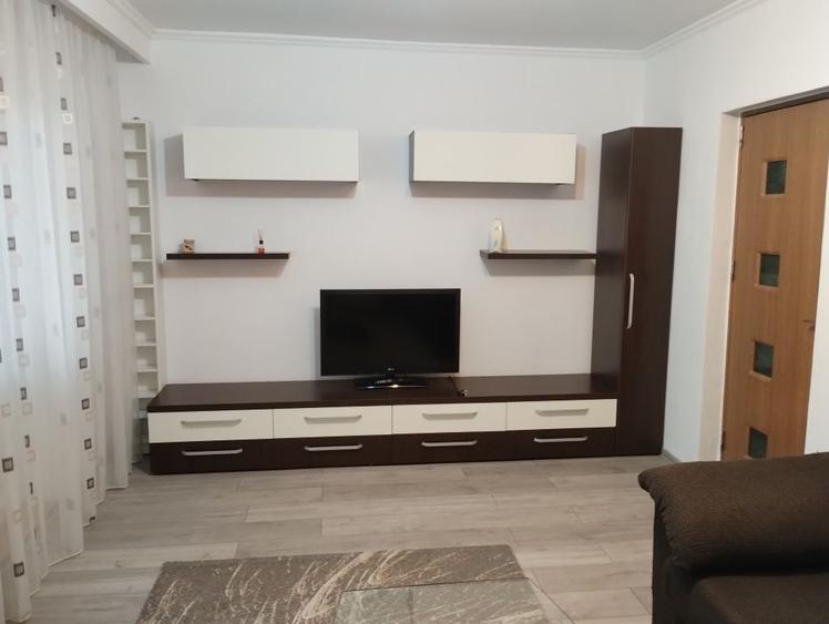 Apartament cu 2 camere decomandat în Geamăna