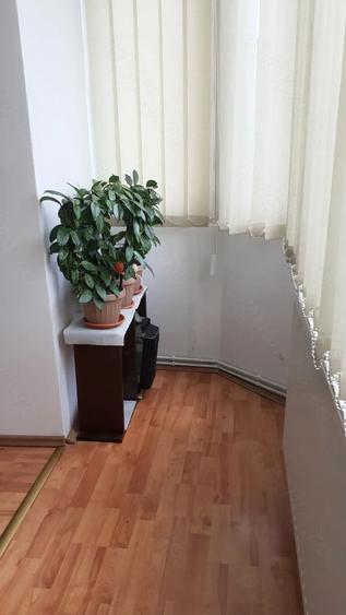 Apartament cu 2 camere decomandat în Astra