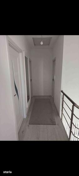 Casă cu 4 camere cu Teren 235 Mp în Central
