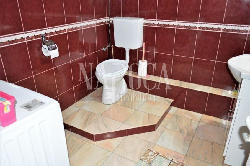 Casă individuală cu 11 camere cu Canalizare în Grigorescu