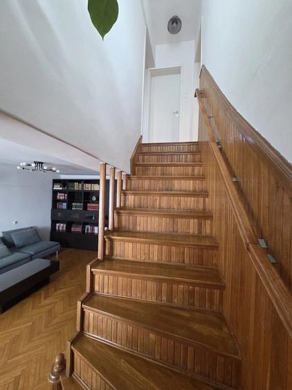 Apartament cu 4 camere decomandat în Olimpia-Stadion