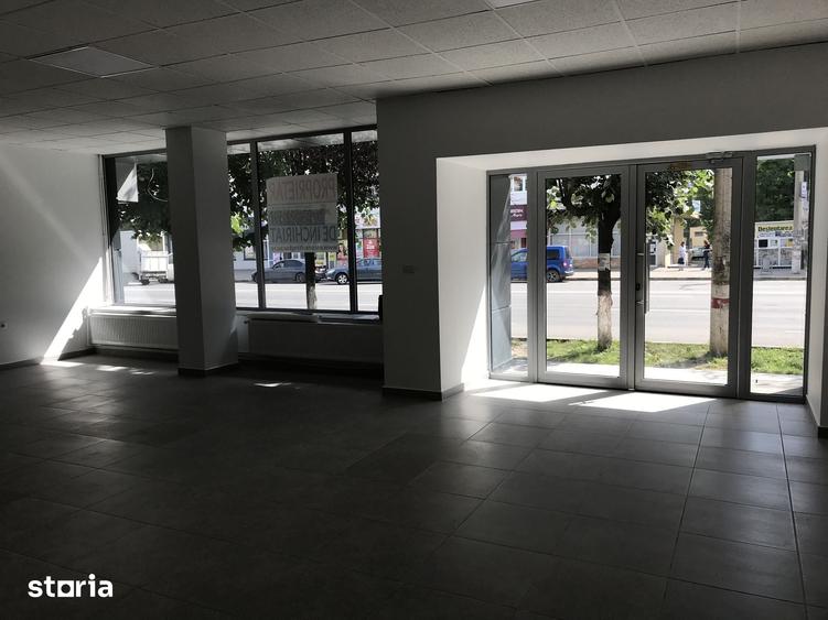 Spațiu comercial, de 125 mp, în Republicii