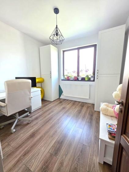 Duplex cu 4 camere cu Canalizare în Bragadiru