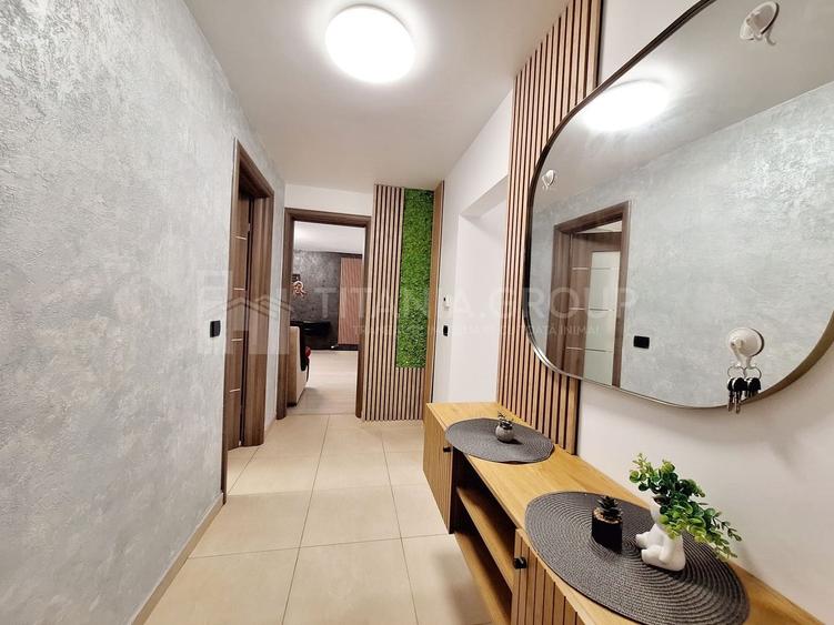 Apartament cu 3 camere decomandat, mobilat în Scriitorilor