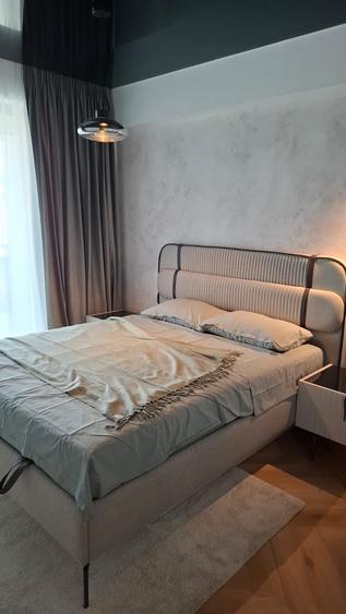 Apartament cu 3 camere decomandat în Pipera