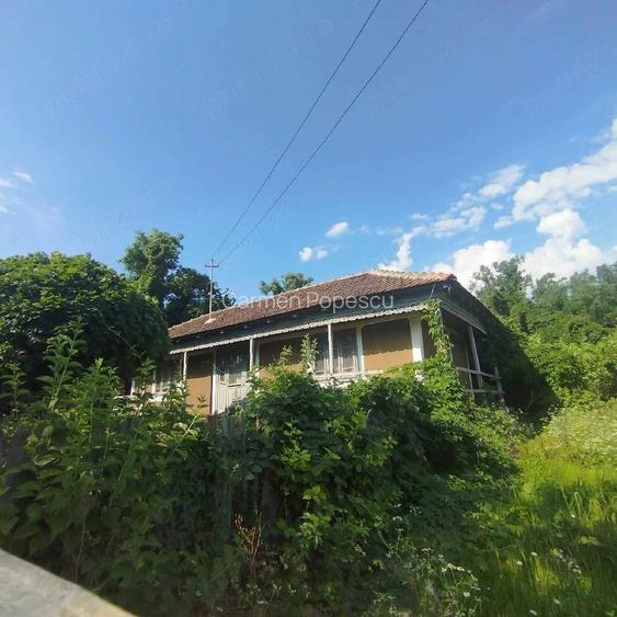Vand casa in comuna Oancea jude?ul Gala?i