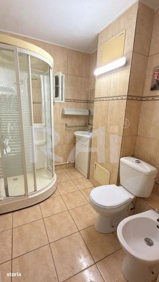 Apartament cu 2 camere decomandat în Rovine