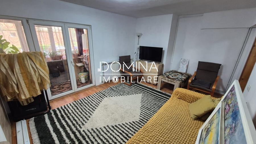 Apartament cu 2 camere decomandat, mobilat în Central