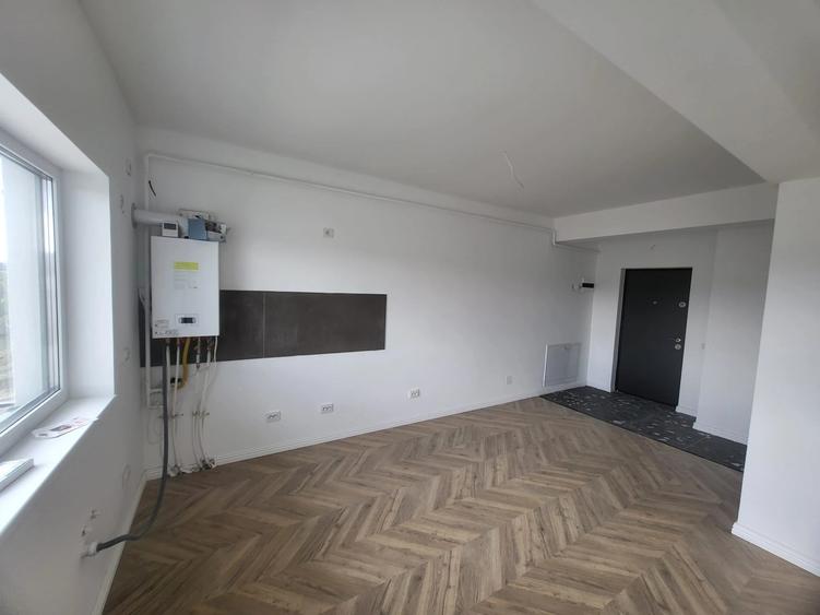 Apartament cu 2 camere semidecomandat în Vișani