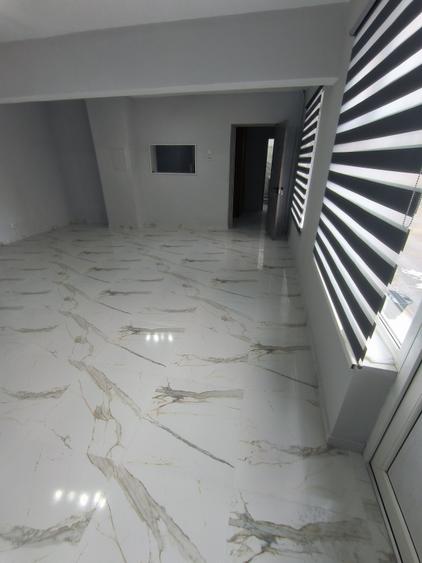 Spatiu comercial - 8