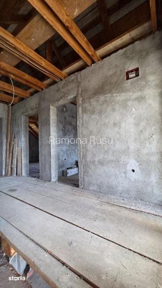 Casa cu mansarda in Paulesti teren 863 mp