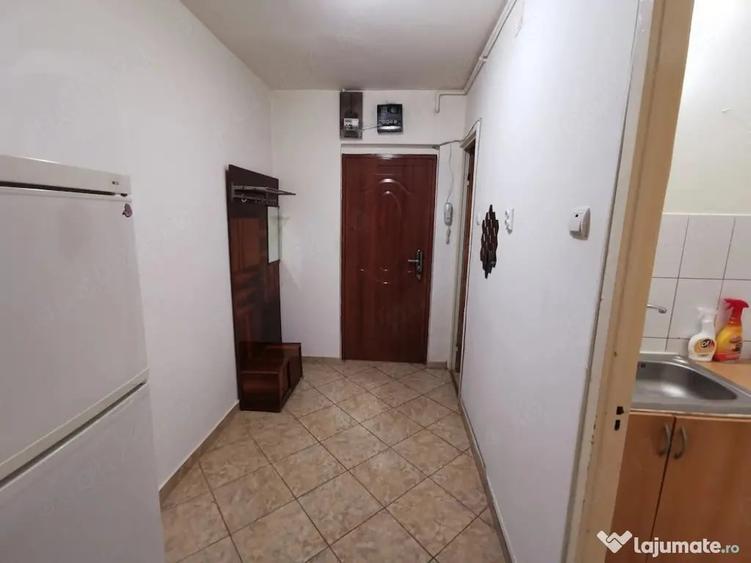Piata sudului metrou parter decomandat - 1