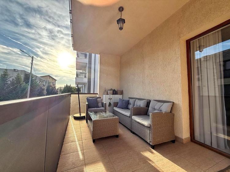 Apartament cu 3 camere în Roșu