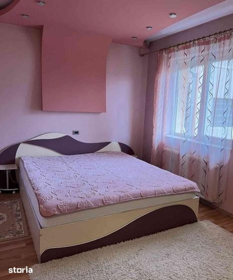 Casă cu 4 camere cu Teren 300 Mp în Rogerius