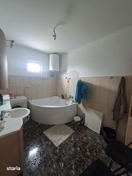 Casă cu 3 camere cu Teren 120 Mp în Șagu