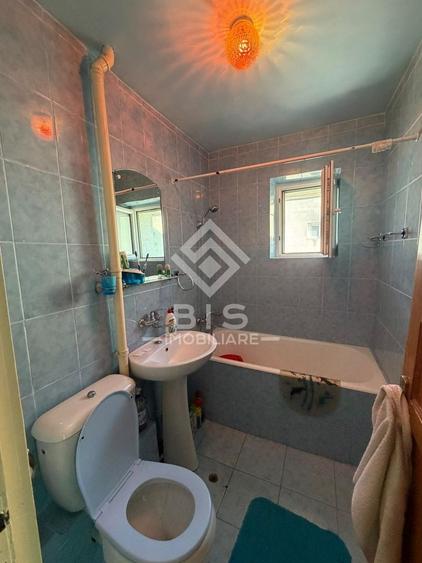Apartament cu 2 camere semidecomandat în Nord-Est