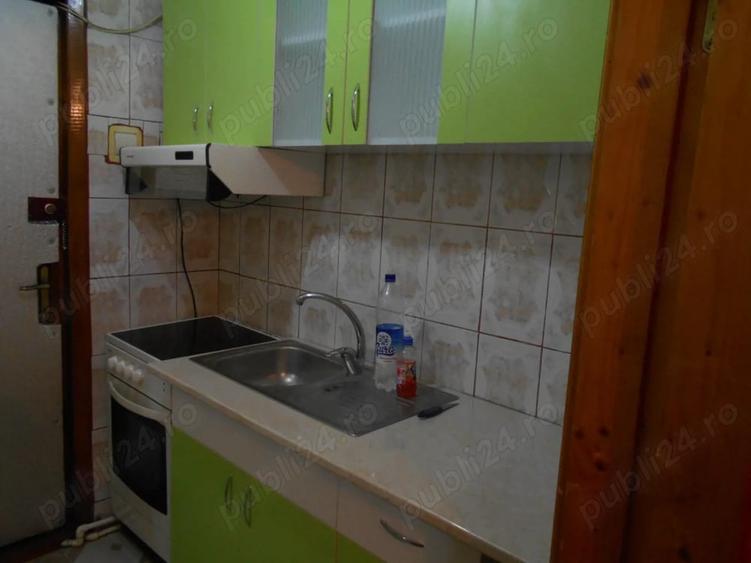Garsonieră semidecomandată în Barieră