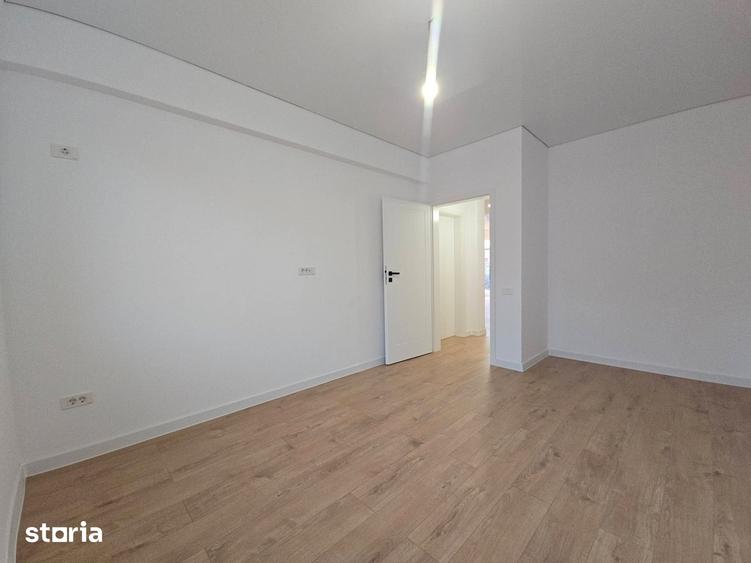 Apartament cu 3 camere decomandat în Dobroești