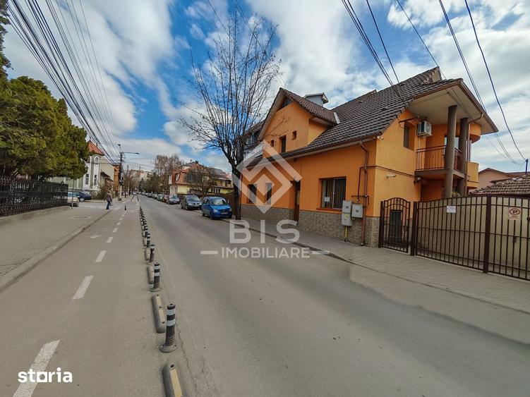 Spațiu comercial, de 40 mp, în Independenței
