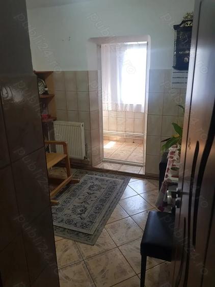 Apartament cu 2 camere decomandat în Buzaului