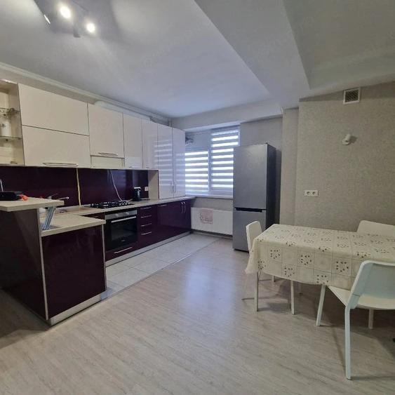 Garsonieră decomandată în Ghencea