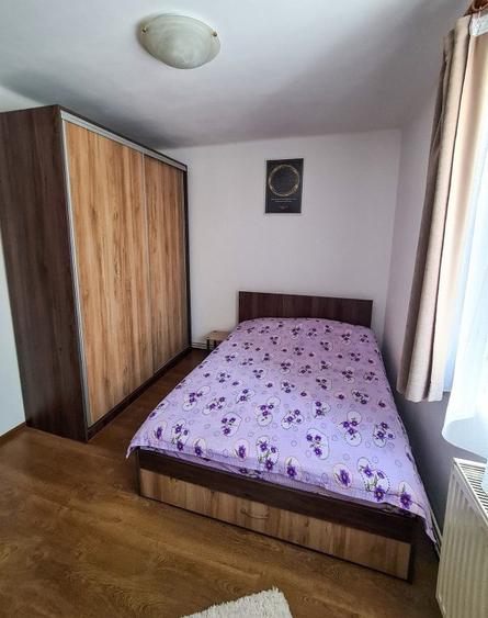 Apartament cu 2 camere decomandat în Girocului