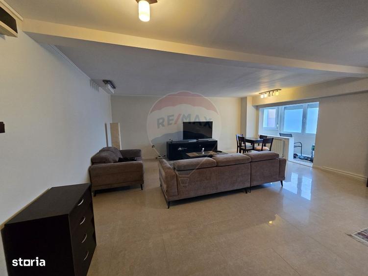 Apartament cu 2 camere, mobilat în Faleza Nord