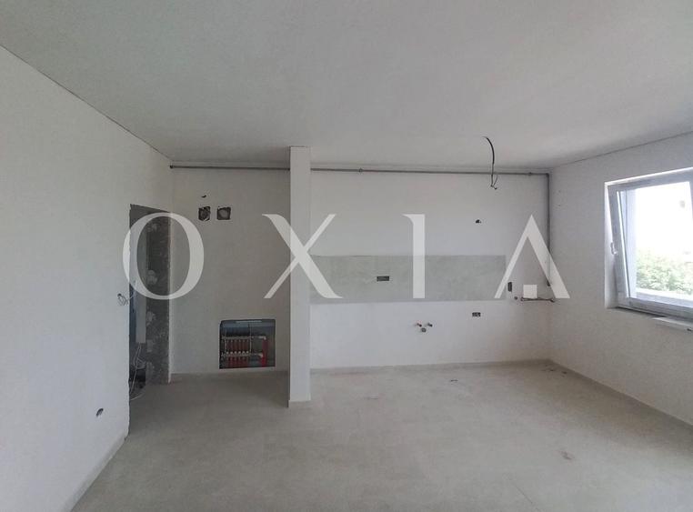 Apartament cu 2 camere semidecomandat în Giroc