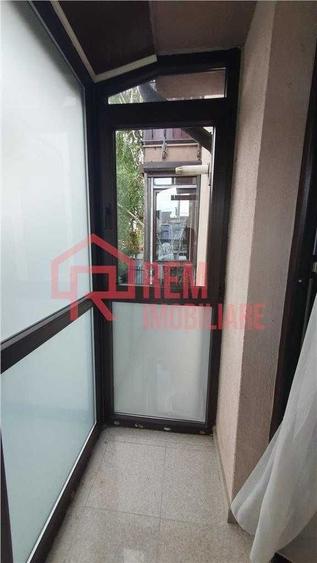Apartament cu 2 camere decomandat în Fundeni