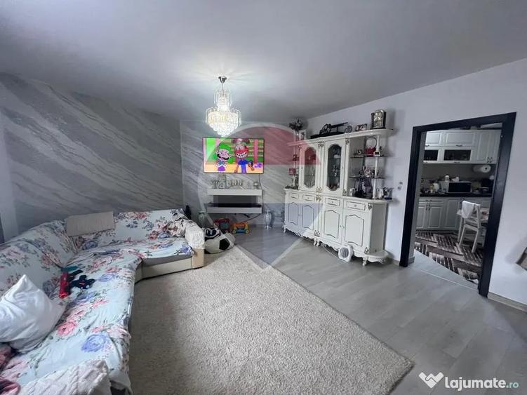Casă cu 3 camere cu Teren 111 Mp în Tăbăcari