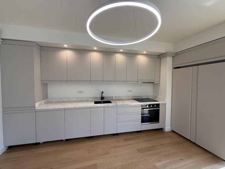 Apartament cu 2 camere semidecomandat în Grădina Icoanei