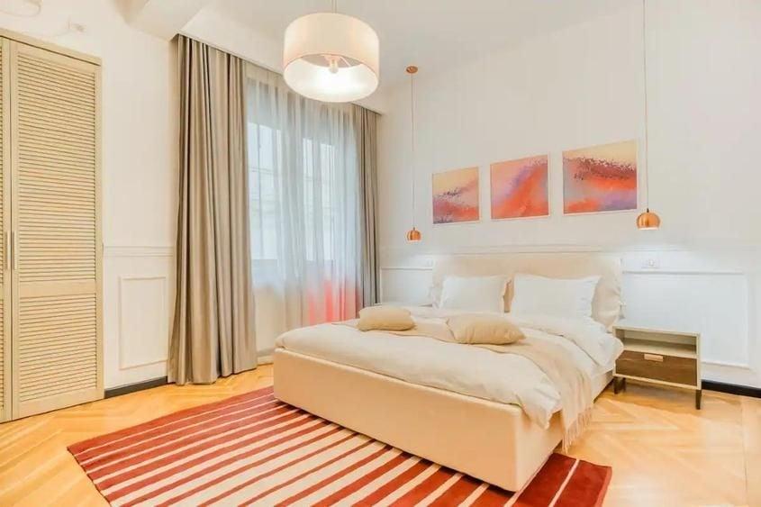Apartament cu 3 camere decomandat în Universitate