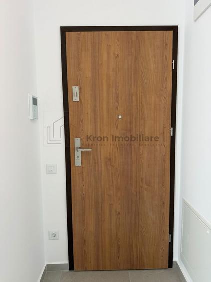 Apartament cu 2 camere decomandat, mobilat în Tractorul