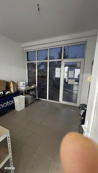 Spațiu comercial, de 65 mp, în Central